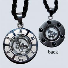 磁石六字大明咒墜子