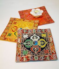 十字杵八吉祥墊布(薄) . 桌布