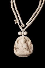 雪雲石菩薩墜(大)文殊菩薩