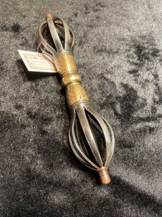 九股鐵金剛杵 .三金屬