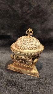 嘎巴拉 法器 ( 含 底座 )