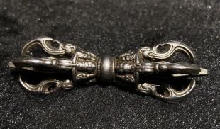 鐵降魔法器 . 五股杵